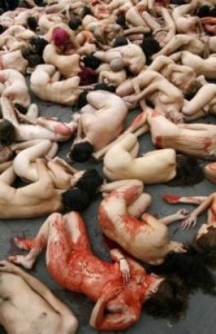 naked-protest Protestando desnudos